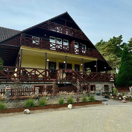 Powidz Lakeside Hotel & Restaurant Екстериор снимка