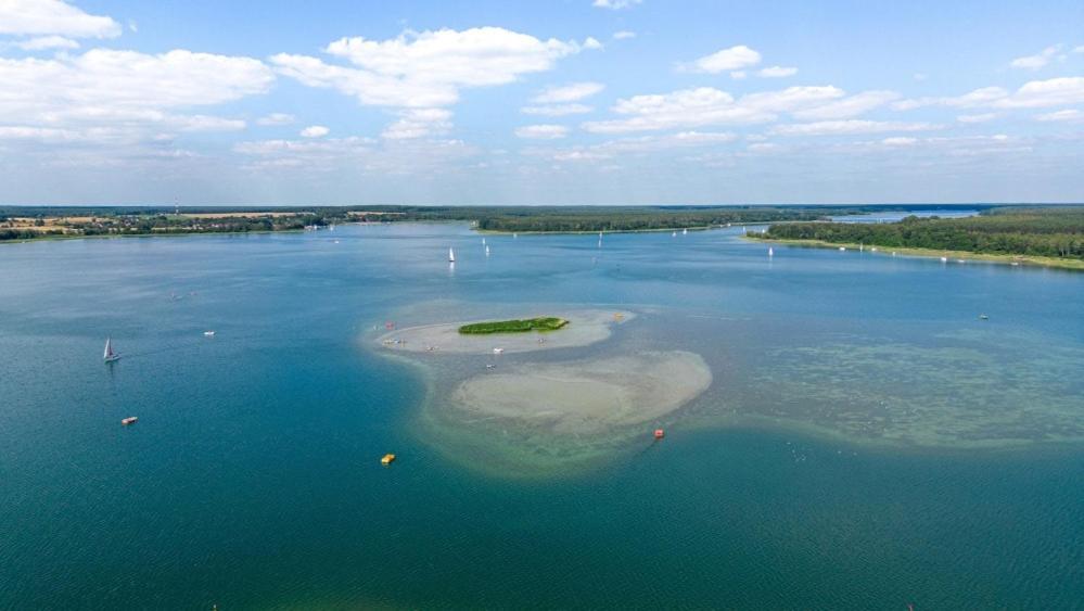 Powidz Lakeside Hotel & Restaurant Екстериор снимка