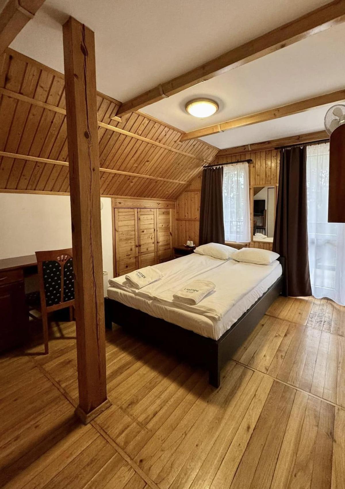 Powidz Lakeside Hotel & Restaurant Екстериор снимка