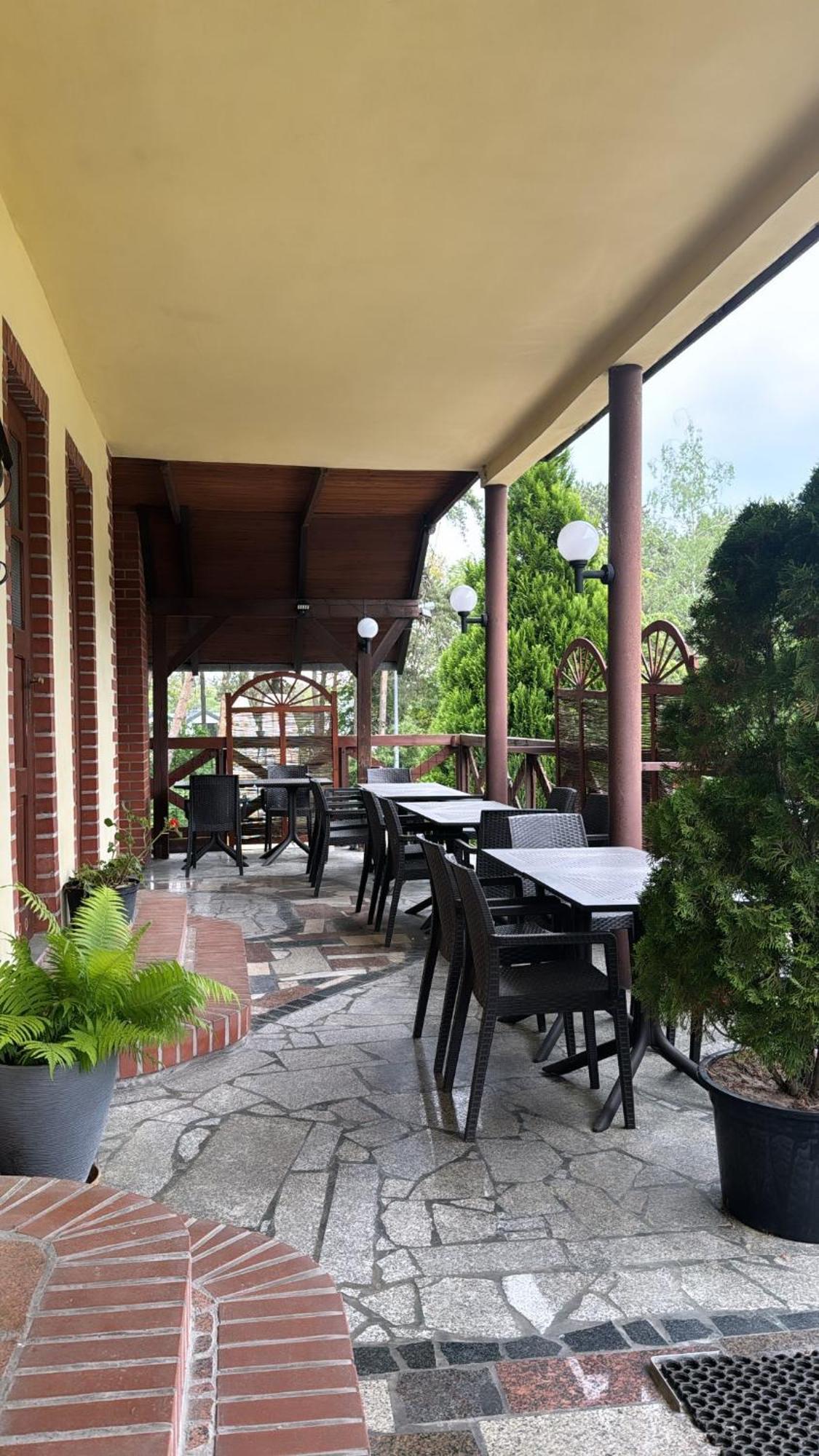 Powidz Lakeside Hotel & Restaurant Екстериор снимка
